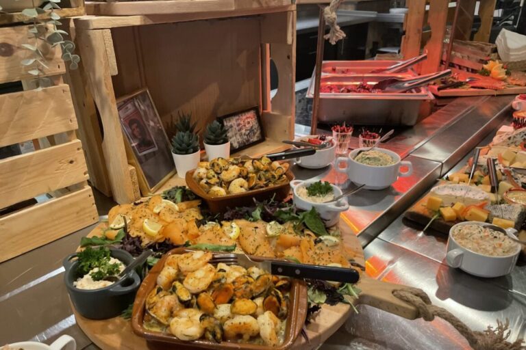 hapjes deksels almelo